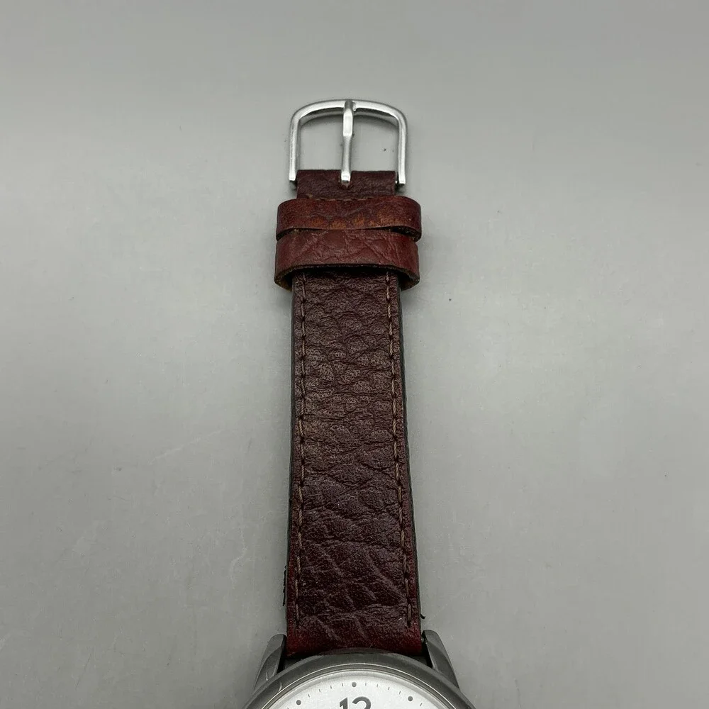 Timex Indiglo WR 30M Mens Watch 35mm Silver Tone Leather Day Date New Battery
